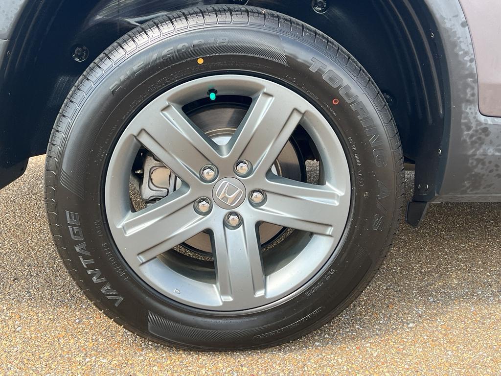 used 2023 Honda Ridgeline car, priced at $35,000