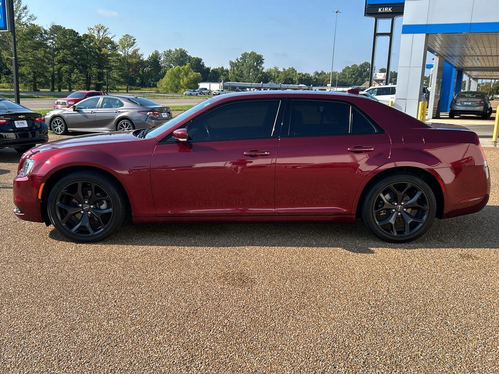 used 2021 Chrysler 300 car, priced at $24,500