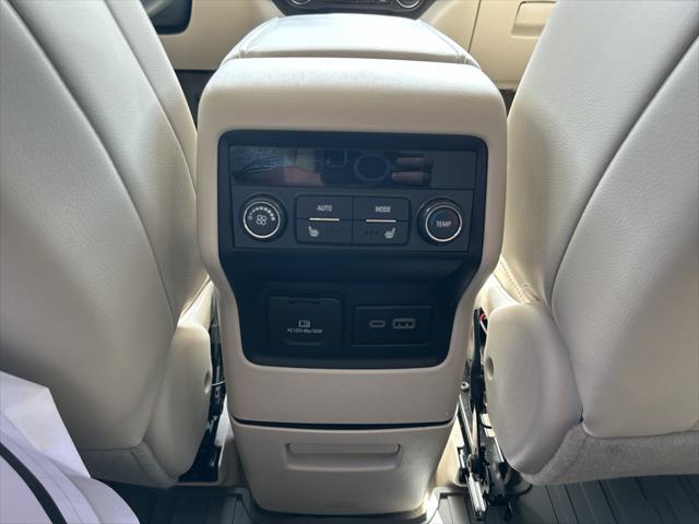 used 2023 GMC Acadia car, priced at $36,400