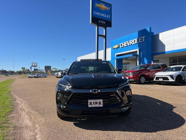 new 2025 Chevrolet Blazer car, priced at $45,626