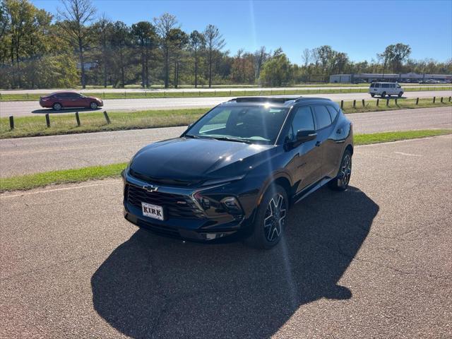 new 2025 Chevrolet Blazer car, priced at $45,626