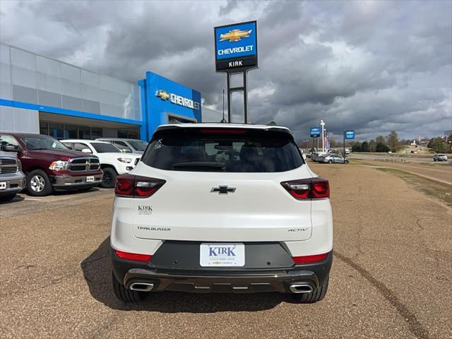 new 2025 Chevrolet TrailBlazer car, priced at $33,304