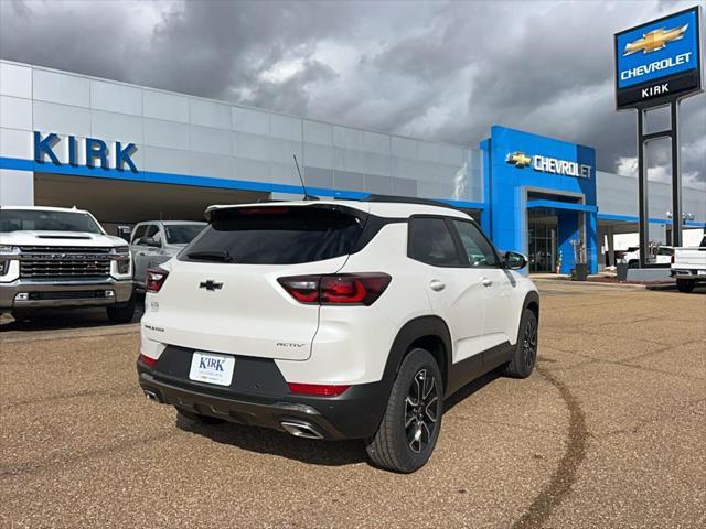 new 2025 Chevrolet TrailBlazer car, priced at $33,304