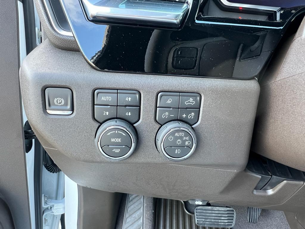 new 2026 Chevrolet Silverado 3500 car, priced at $81,985