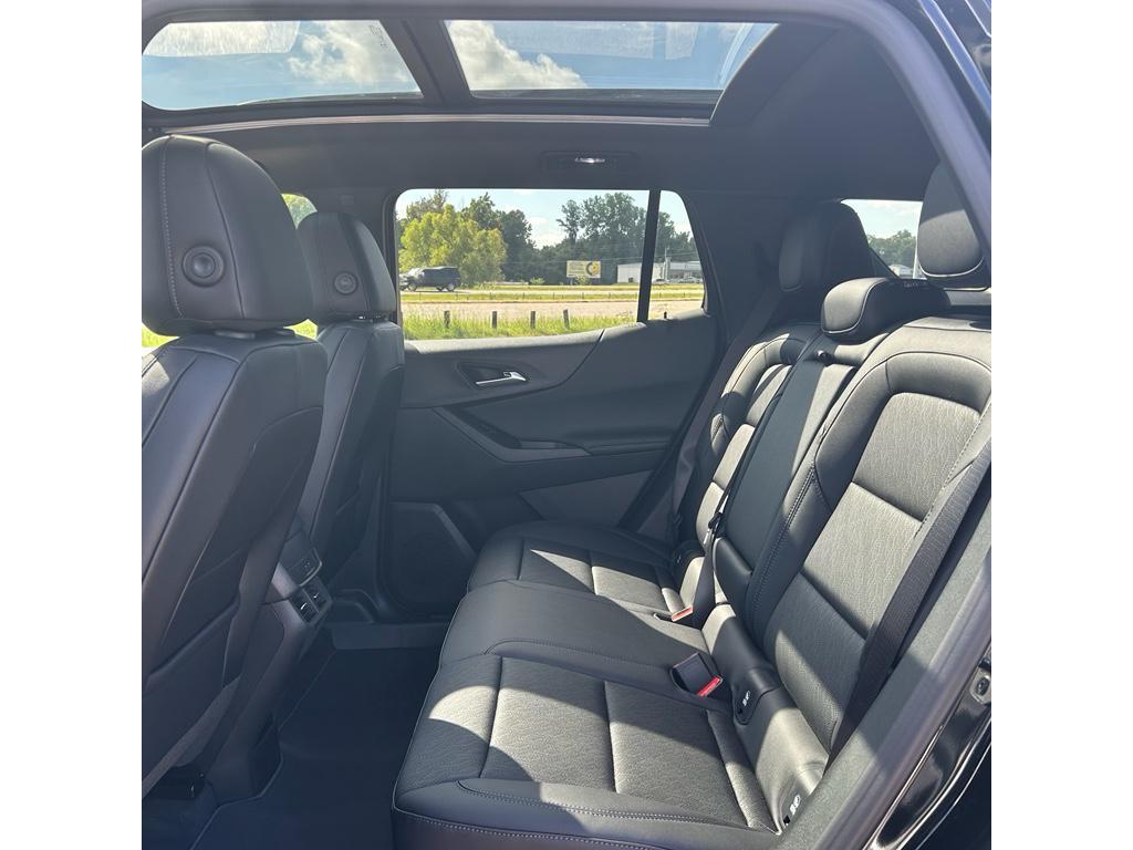 new 2026 Chevrolet Equinox car, priced at $34,900