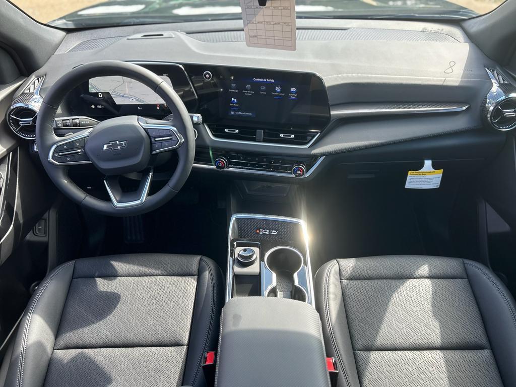 new 2026 Chevrolet Equinox car, priced at $34,900