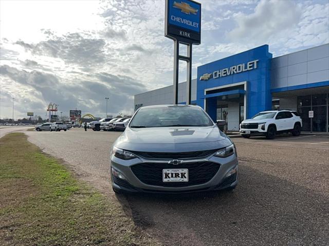 new 2025 Chevrolet Malibu car, priced at $30,189