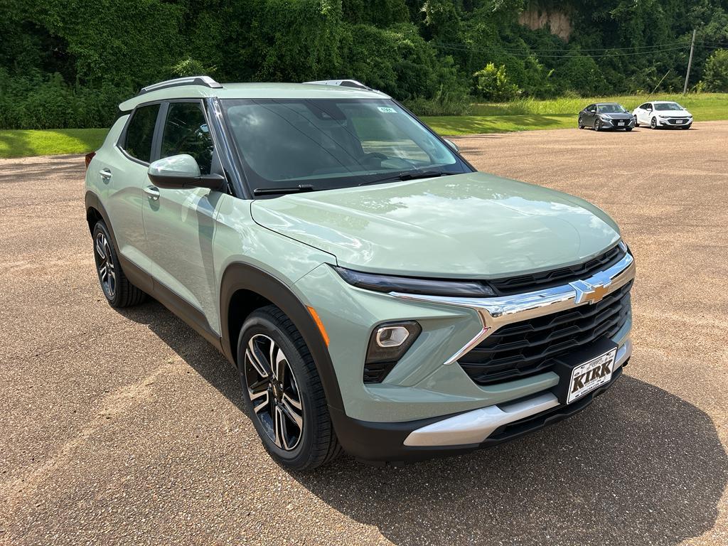 new 2026 Chevrolet TrailBlazer car, priced at $29,205