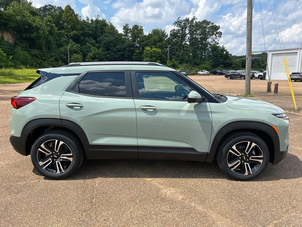 new 2026 Chevrolet TrailBlazer car, priced at $29,205