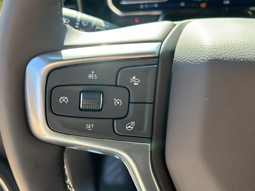 new 2025 Chevrolet Silverado 1500 car, priced at $52,500