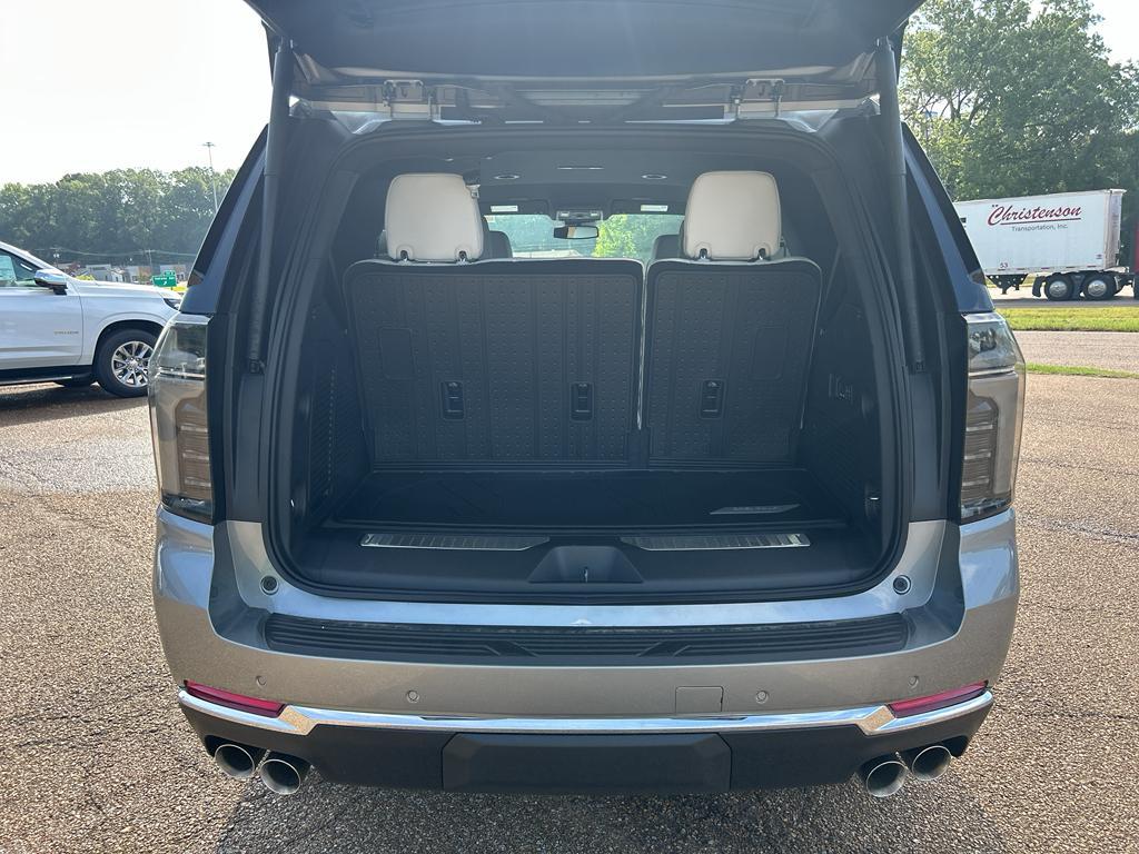 new 2025 Chevrolet Tahoe car, priced at $76,290