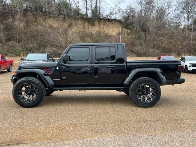 used 2021 Jeep Gladiator car, priced at $38,473