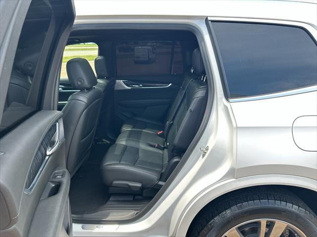 used 2023 Cadillac XT6 car, priced at $38,645