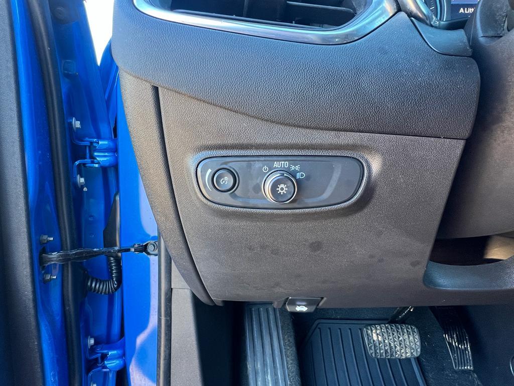 used 2024 Chevrolet Equinox car, priced at $24,021