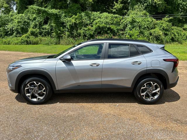 new 2025 Chevrolet Trax car, priced at $24,135