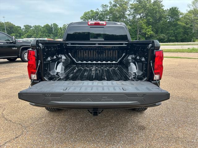 new 2025 Chevrolet Colorado car, priced at $49,160