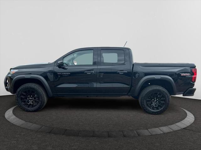 new 2025 Chevrolet Colorado car, priced at $49,160