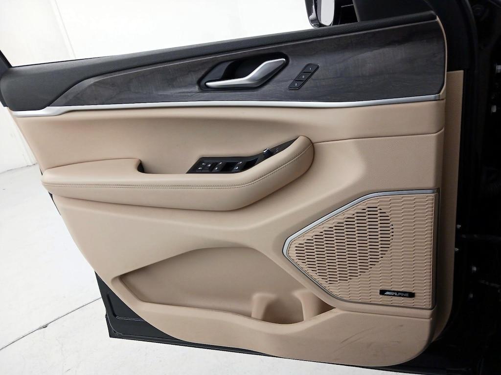 used 2023 Jeep Grand Cherokee car, priced at $29,998