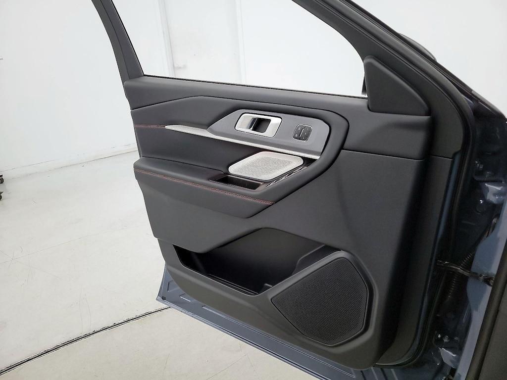 used 2025 Ford Explorer car, priced at $52,998