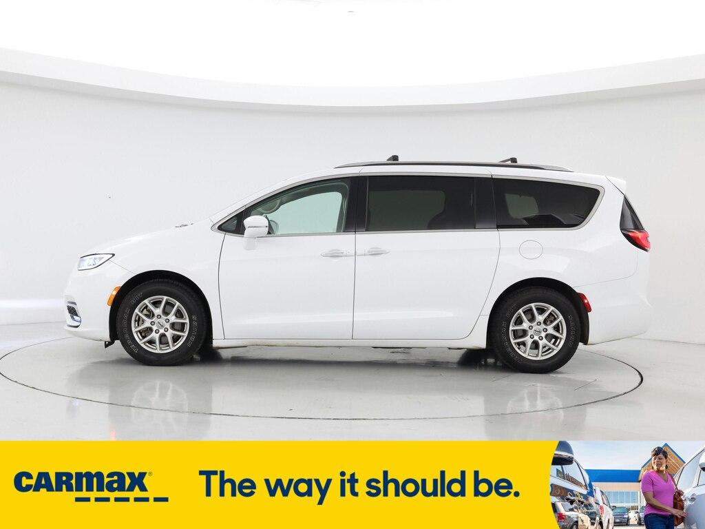 used 2021 Chrysler Pacifica car, priced at $26,998