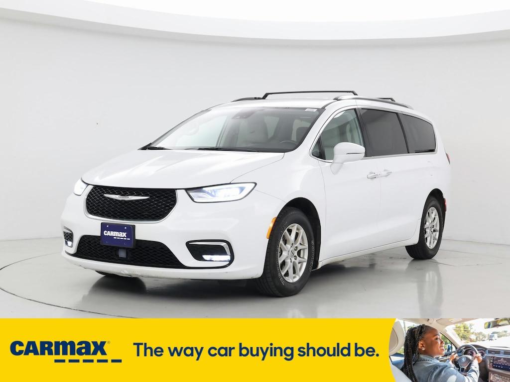 used 2021 Chrysler Pacifica car, priced at $26,998