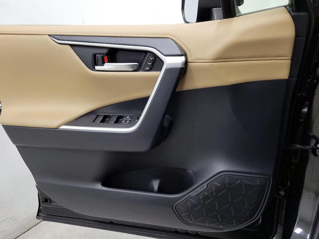 used 2019 Toyota RAV4 car, priced at $27,998