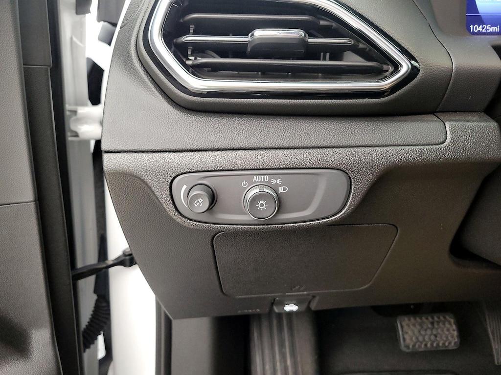 used 2023 Chevrolet Bolt EUV car, priced at $22,998