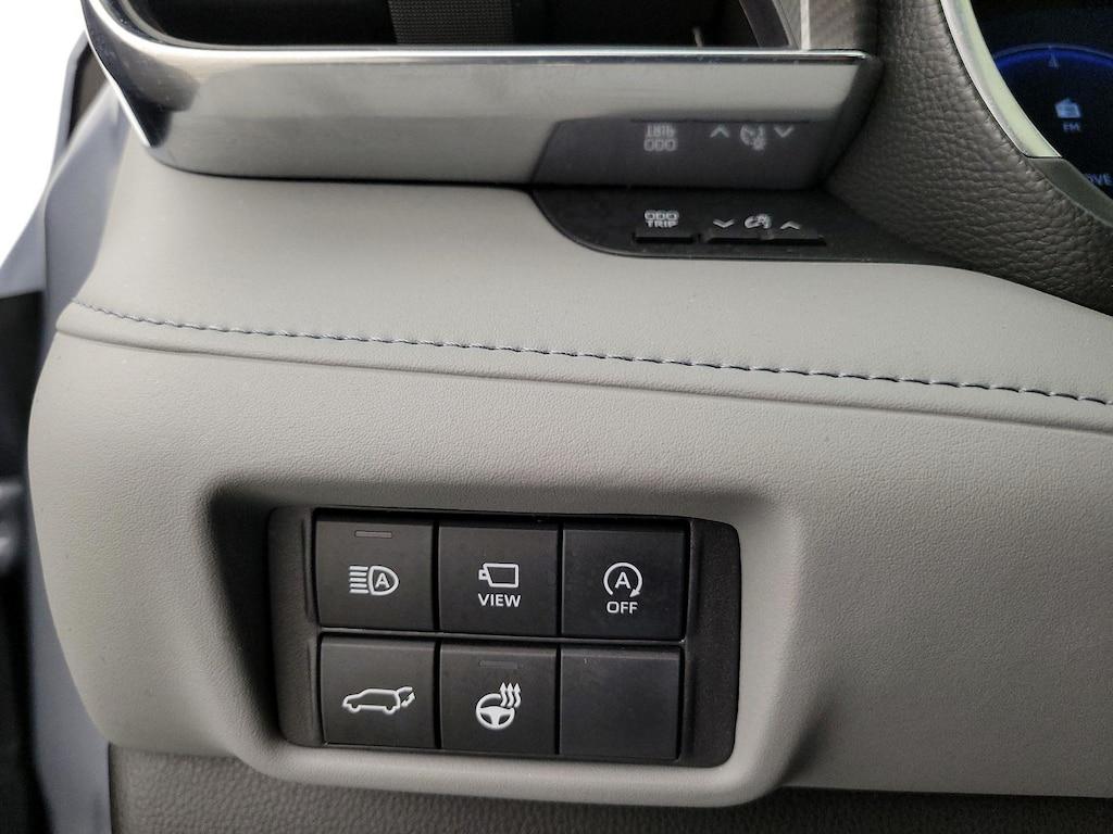 used 2023 Toyota Highlander car, priced at $45,998