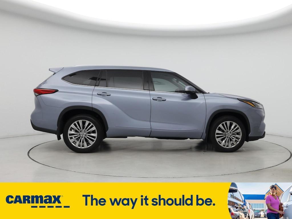 used 2023 Toyota Highlander car, priced at $45,998