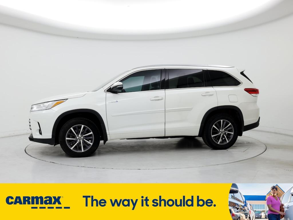 used 2017 Toyota Highlander Hybrid car, priced at $26,998