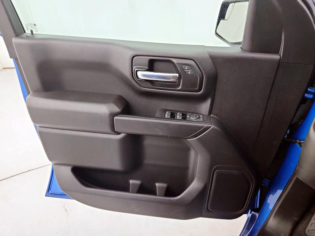 used 2022 Chevrolet Silverado 1500 car, priced at $32,998