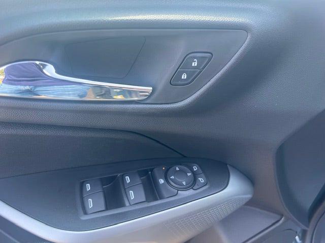 new 2025 Chevrolet Trax car, priced at $23,285