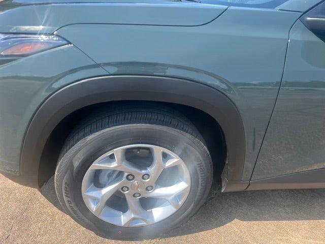 new 2025 Chevrolet Trax car, priced at $23,285