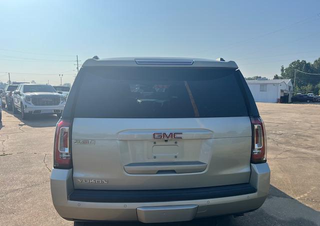 used 2017 GMC Yukon car, priced at $28,995