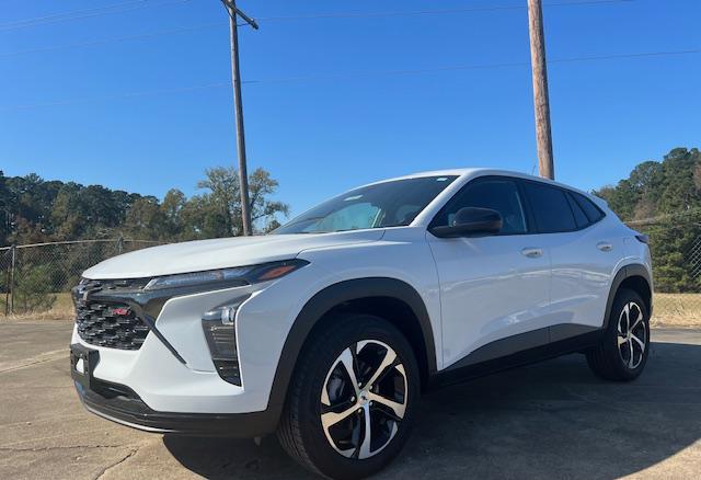 new 2024 Chevrolet Trax car, priced at $23,195