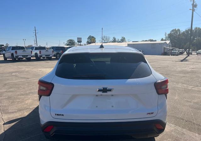 new 2024 Chevrolet Trax car, priced at $23,195