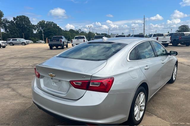 used 2018 Chevrolet Malibu car, priced at $18,995