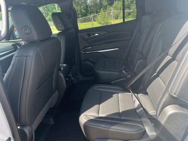 new 2025 Chevrolet Traverse car, priced at $46,345