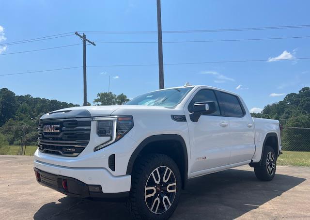 new 2024 GMC Sierra 1500 car, priced at $69,565