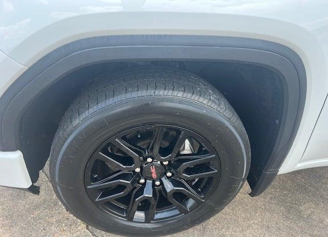 used 2020 GMC Sierra 1500 car, priced at $25,995