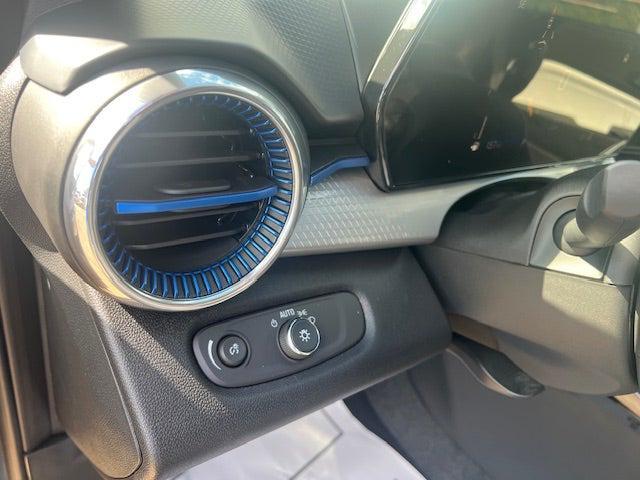 new 2025 Chevrolet Trax car, priced at $25,485