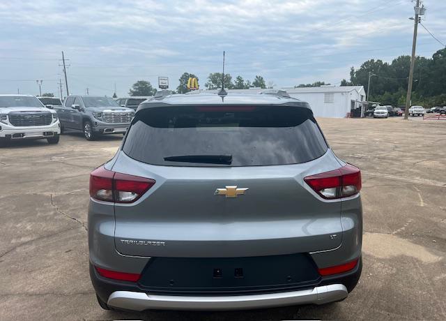 new 2025 Chevrolet TrailBlazer car, priced at $28,470