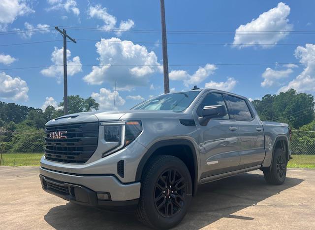 new 2024 GMC Sierra 1500 car, priced at $54,070