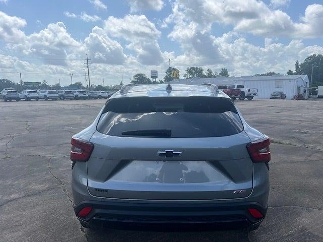 new 2025 Chevrolet Trax car, priced at $27,125