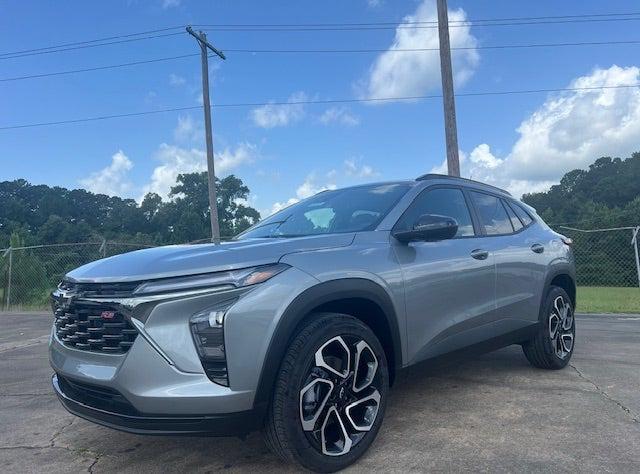 new 2025 Chevrolet Trax car, priced at $27,125