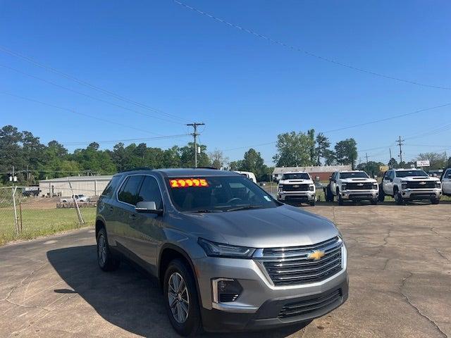used 2023 Chevrolet Traverse car, priced at $29,995