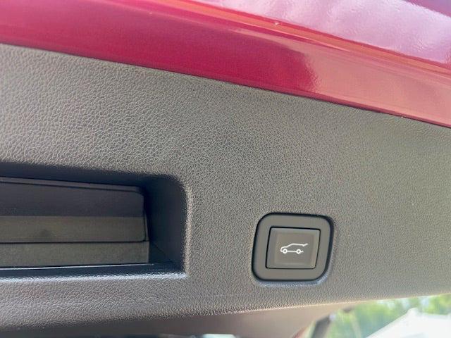 new 2026 Chevrolet Traverse car, priced at $48,125