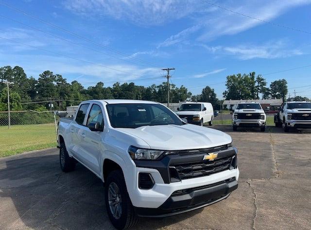 new 2025 Chevrolet Colorado car, priced at $41,155