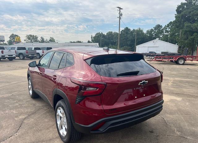 new 2025 Chevrolet Trax car, priced at $23,430