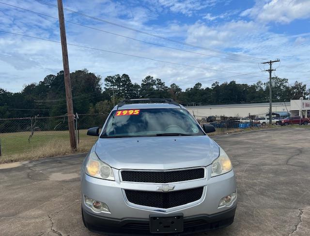 used 2012 Chevrolet Traverse car, priced at $7,995